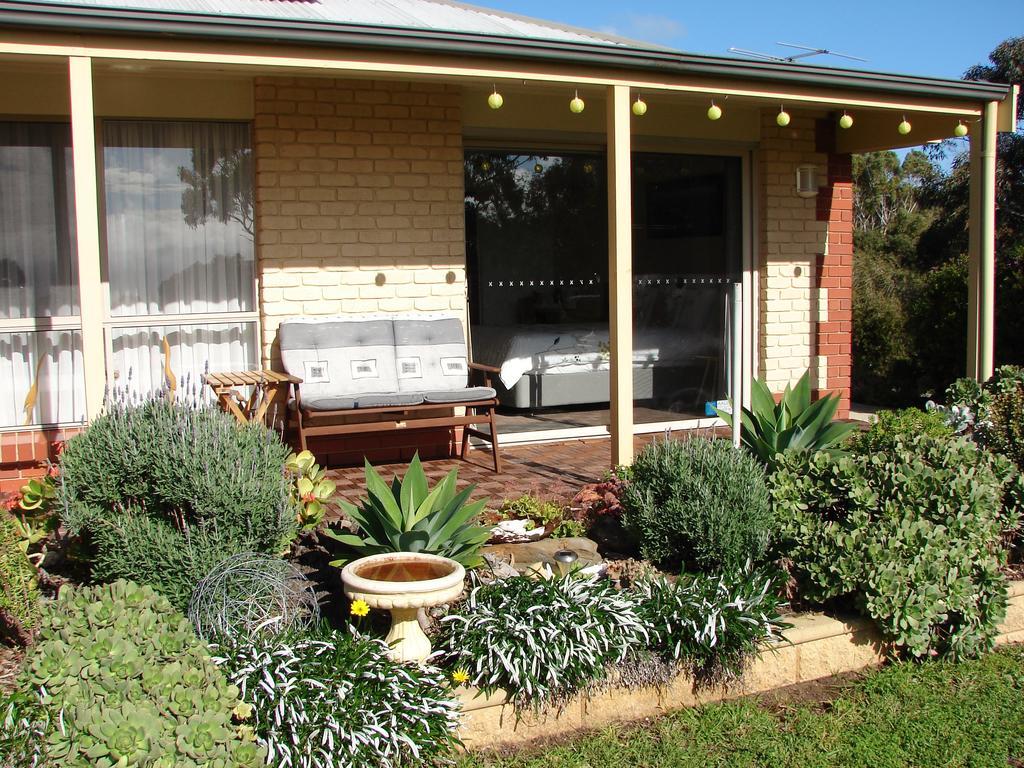 Austiny Bed And Breakfast Victor Harbor Eksteriør billede