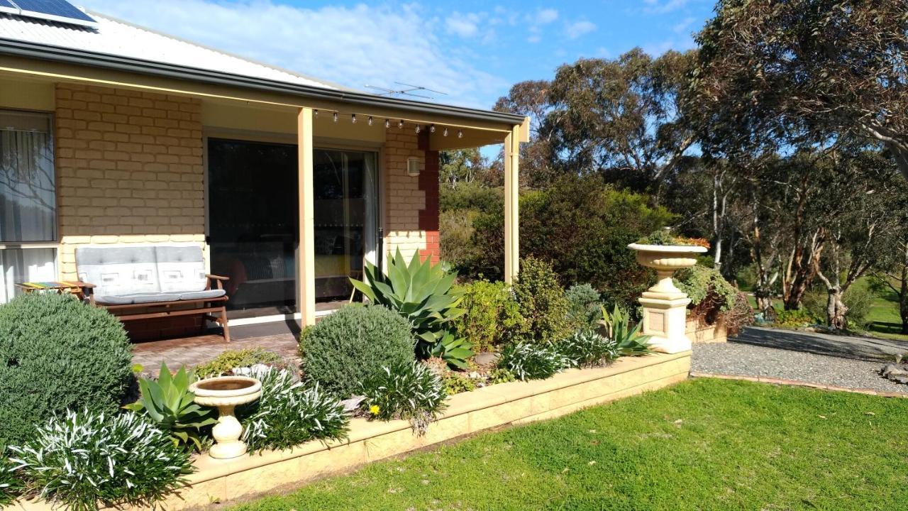 Austiny Bed And Breakfast Victor Harbor Eksteriør billede